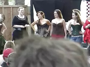 Domina en combinaiso ...